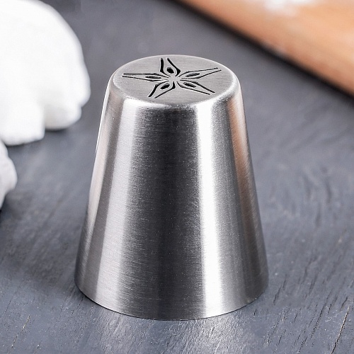 Насадка кондитерская д=3,7 см "Цветок" (1шт.)