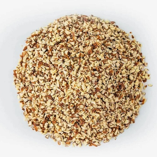 МИНДАЛЬ ЖАРЕНЫЙ ДРОБЛЕНЫЙ 2-4 ММ ОРЕХПРОМ (Упаковка 1кг)